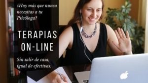 Psicologa atendiendo ONLINE
